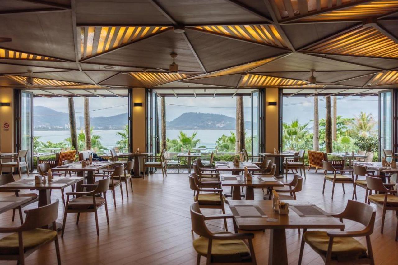 Oceanfront Beach Resort - Sha Extra Plus Patong Екстер'єр фото The Deck