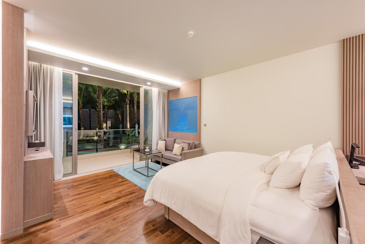 Oceanfront Beach Resort - Sha Extra Plus Patong Екстер'єр фото Deluxe Pool Access